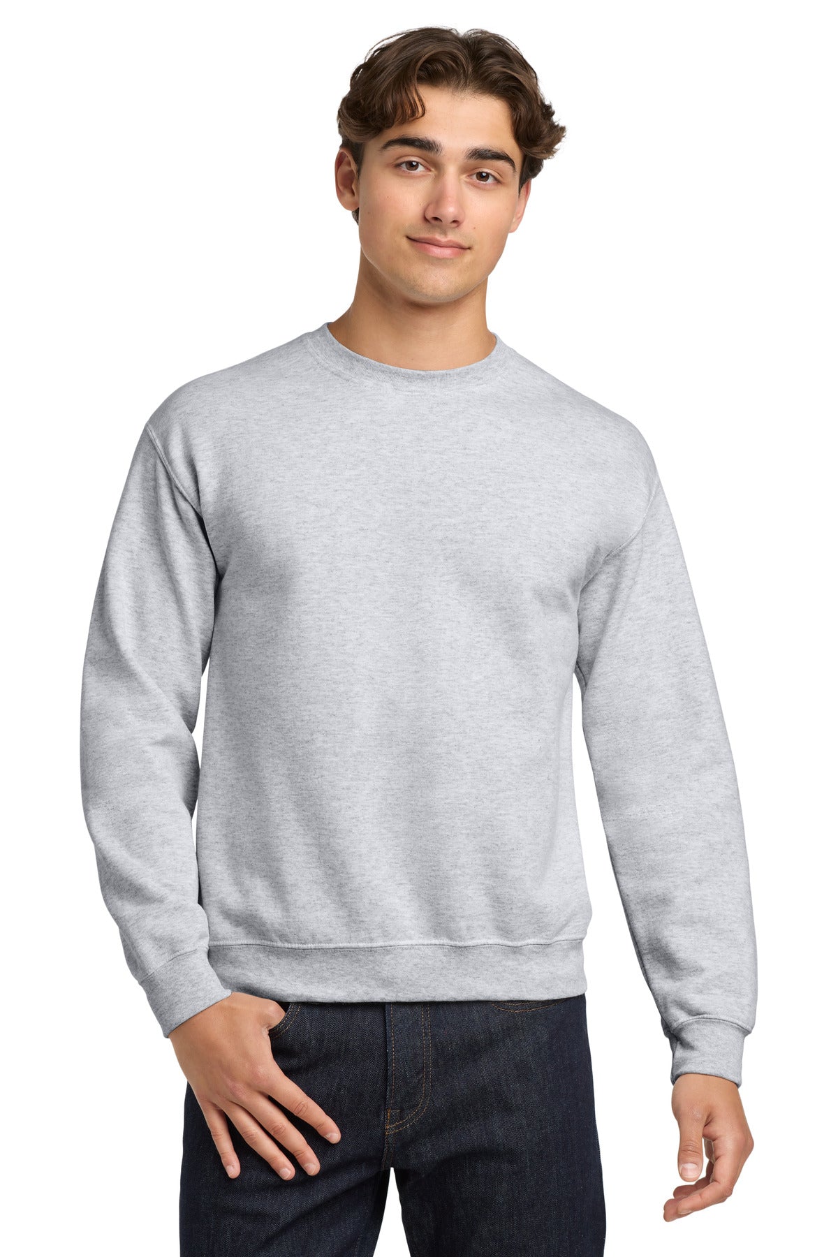 Gildan ®  Heavy Blend™ Crewneck Sweatshirt.  18000
